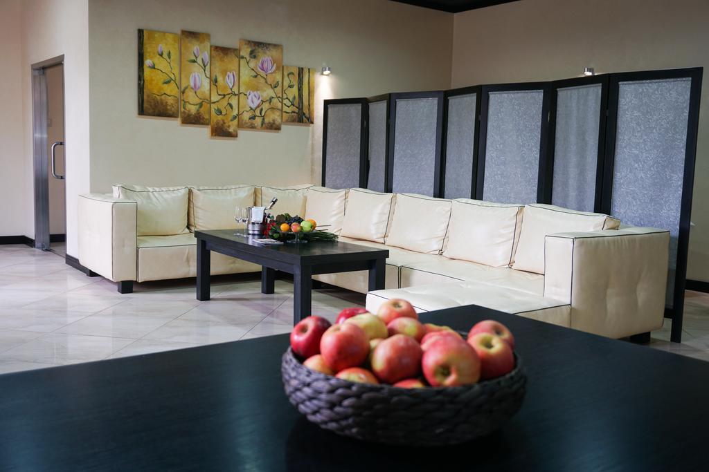 Hotel Park-hotel Golosievo 4*