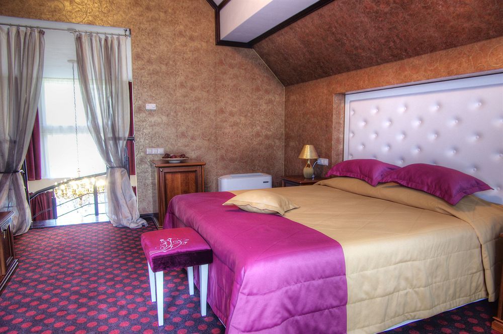 Park-hotel Golosievo 4* Kijów