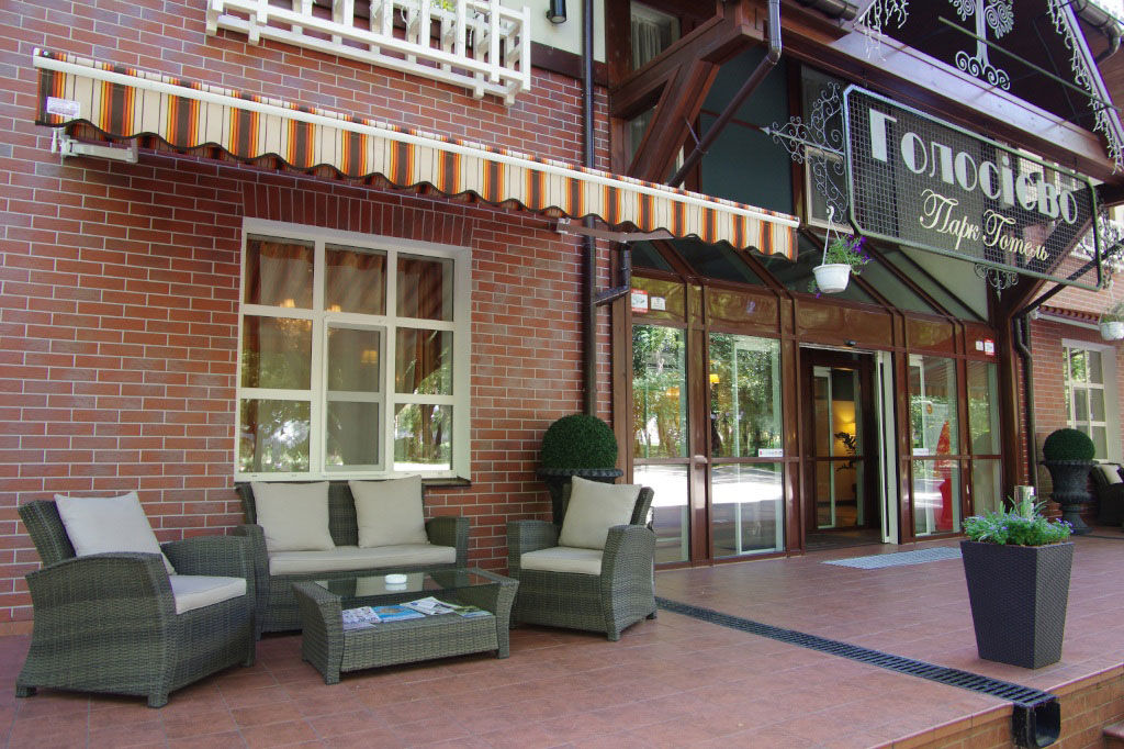 Hotel Park-hotel Golosievo 4*